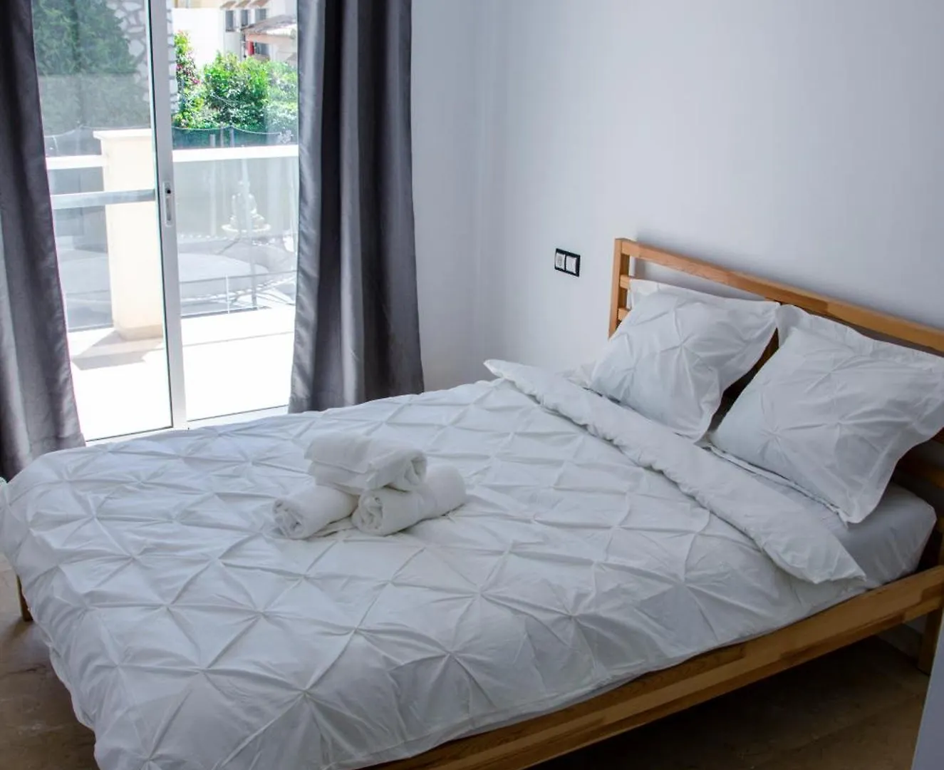 Skyex Investments Villa Malaga 0*,  Spain